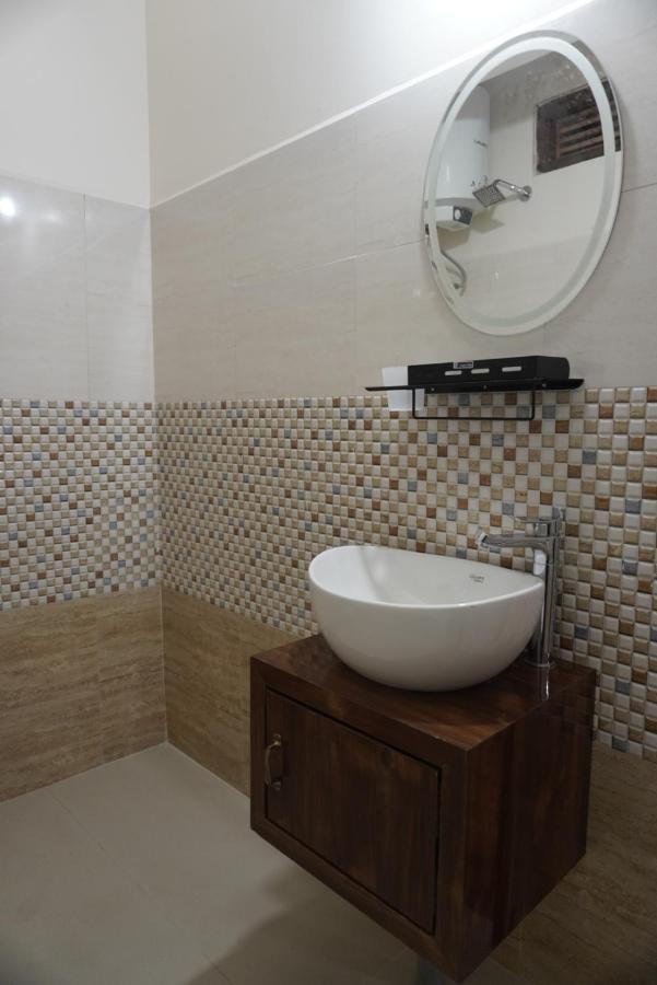 Dorsen Homestay Шиллонг Екстер'єр фото