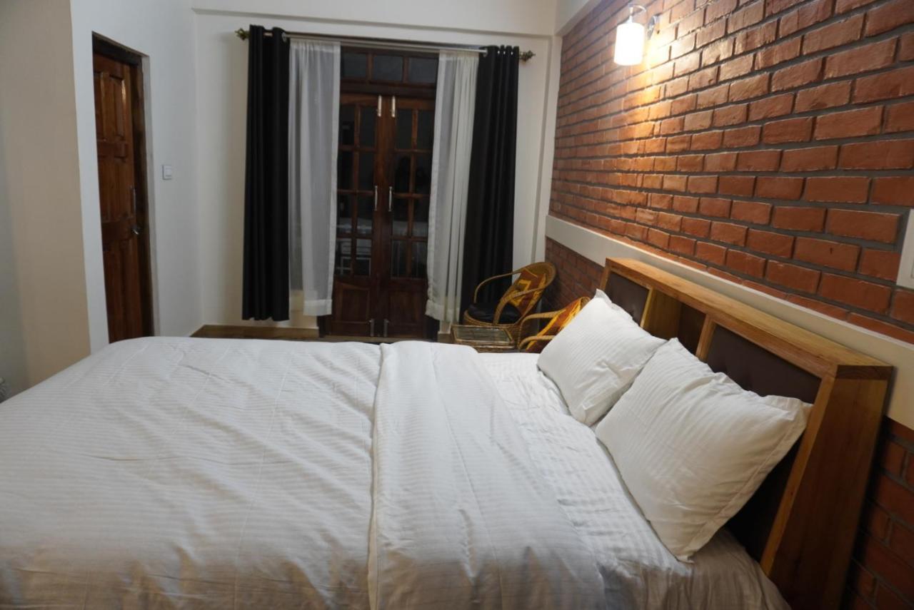 Dorsen Homestay Шиллонг Екстер'єр фото