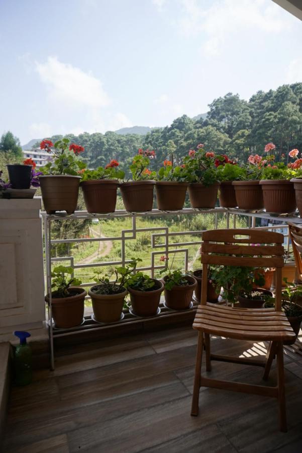 Dorsen Homestay Шиллонг Екстер'єр фото